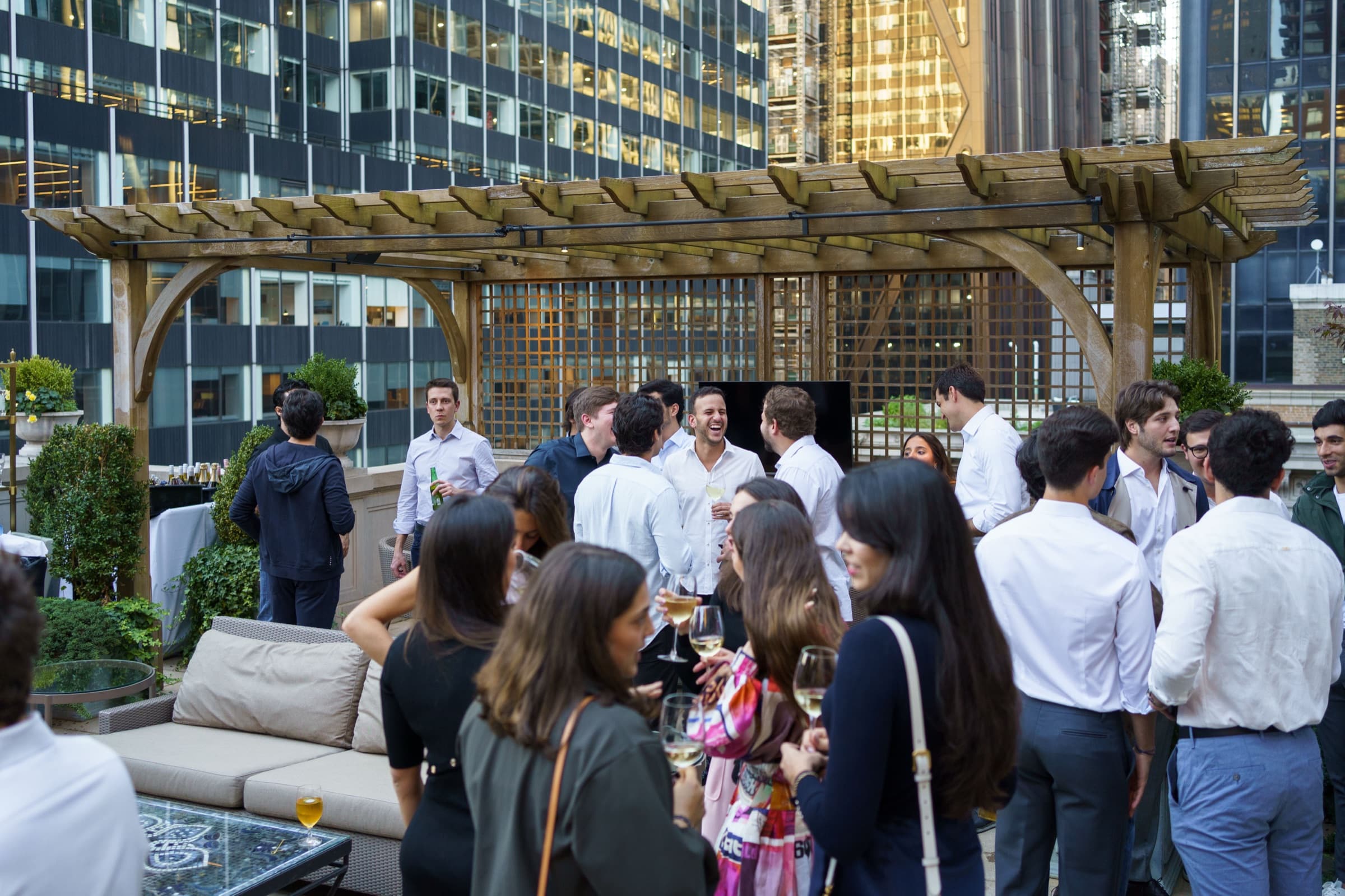 Cocktail BTG Future Leaders · frame 06
