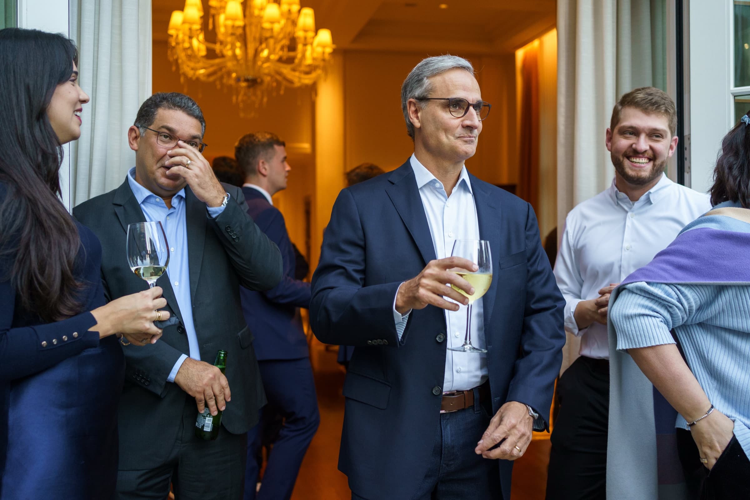 Cocktail BTG Future Leaders · frame 05