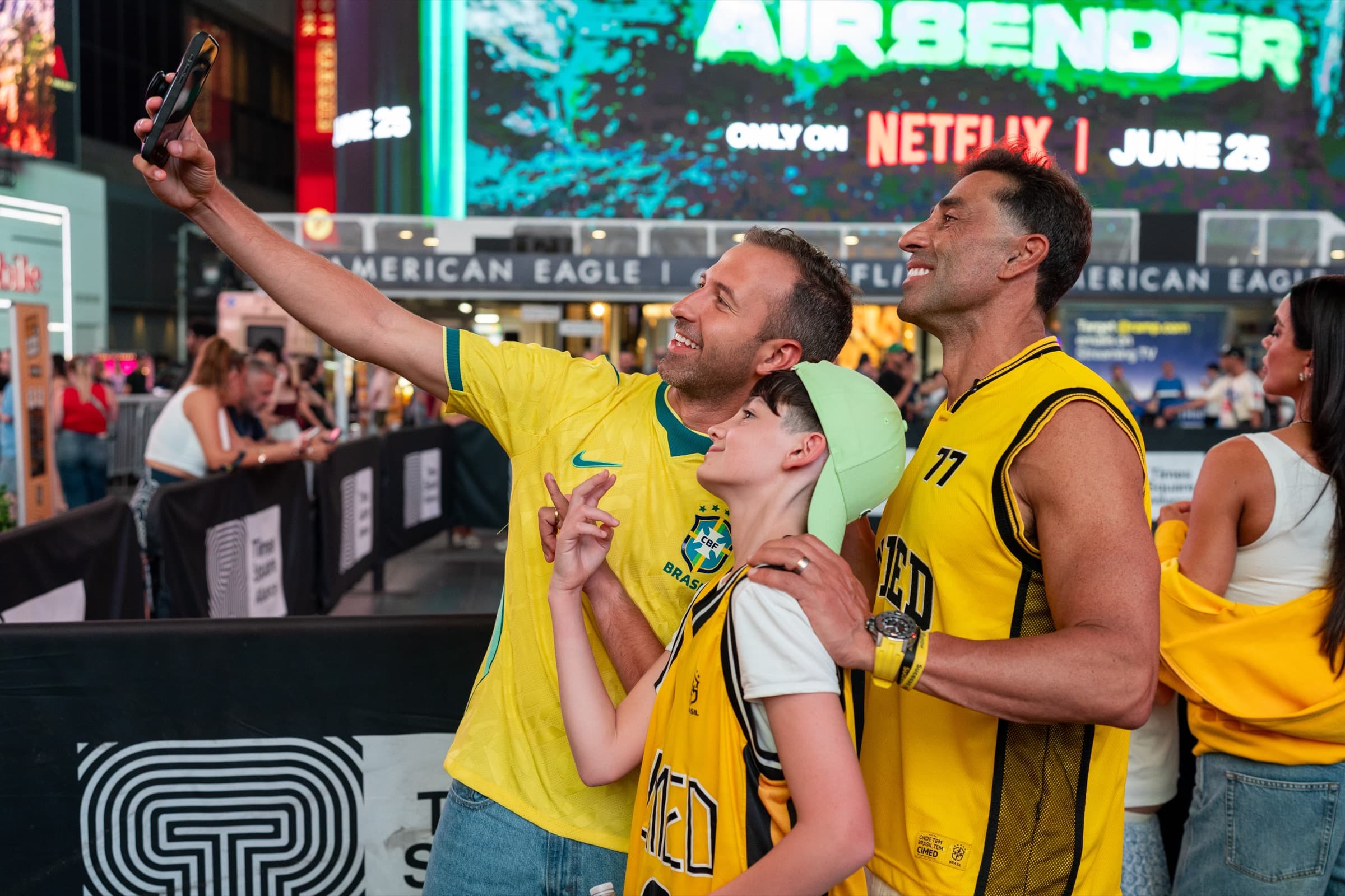 CIMED · FIFA World Cup, Times Square · frame 11