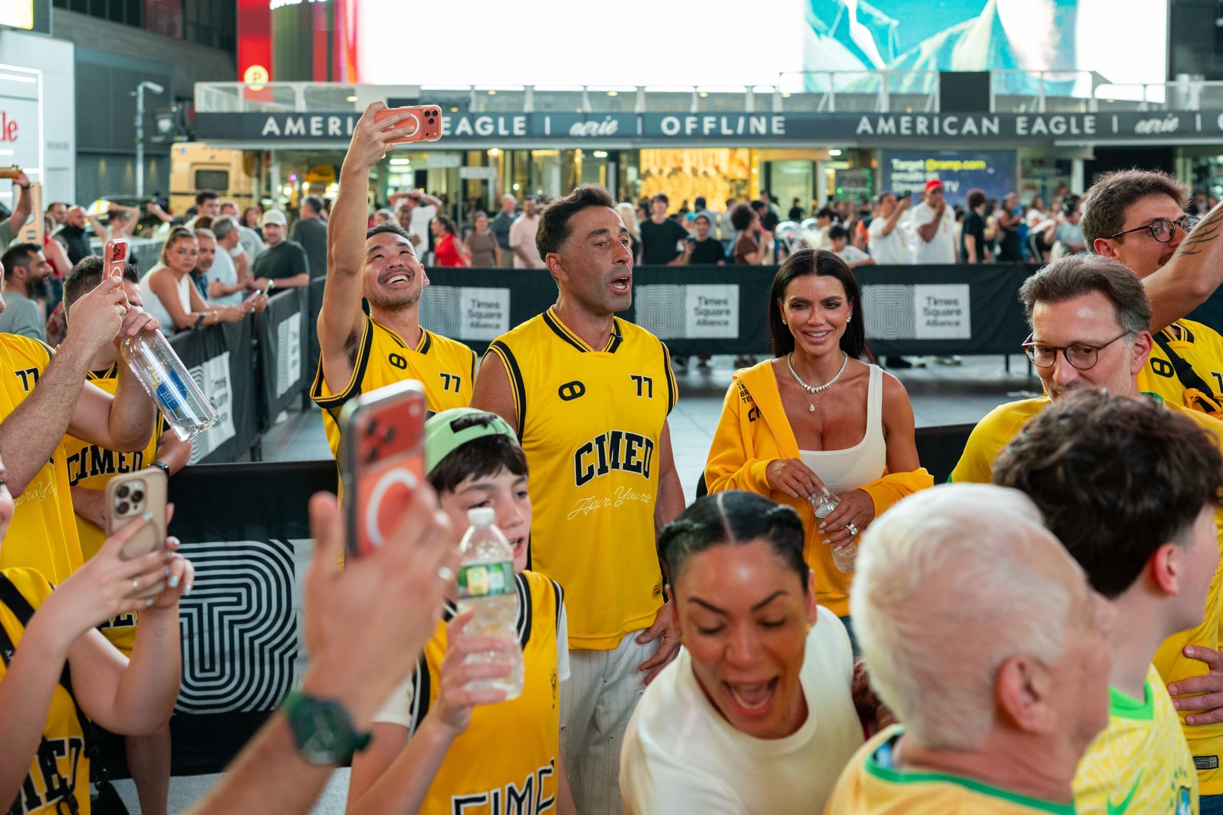 CIMED · FIFA World Cup, Times Square · frame 01
