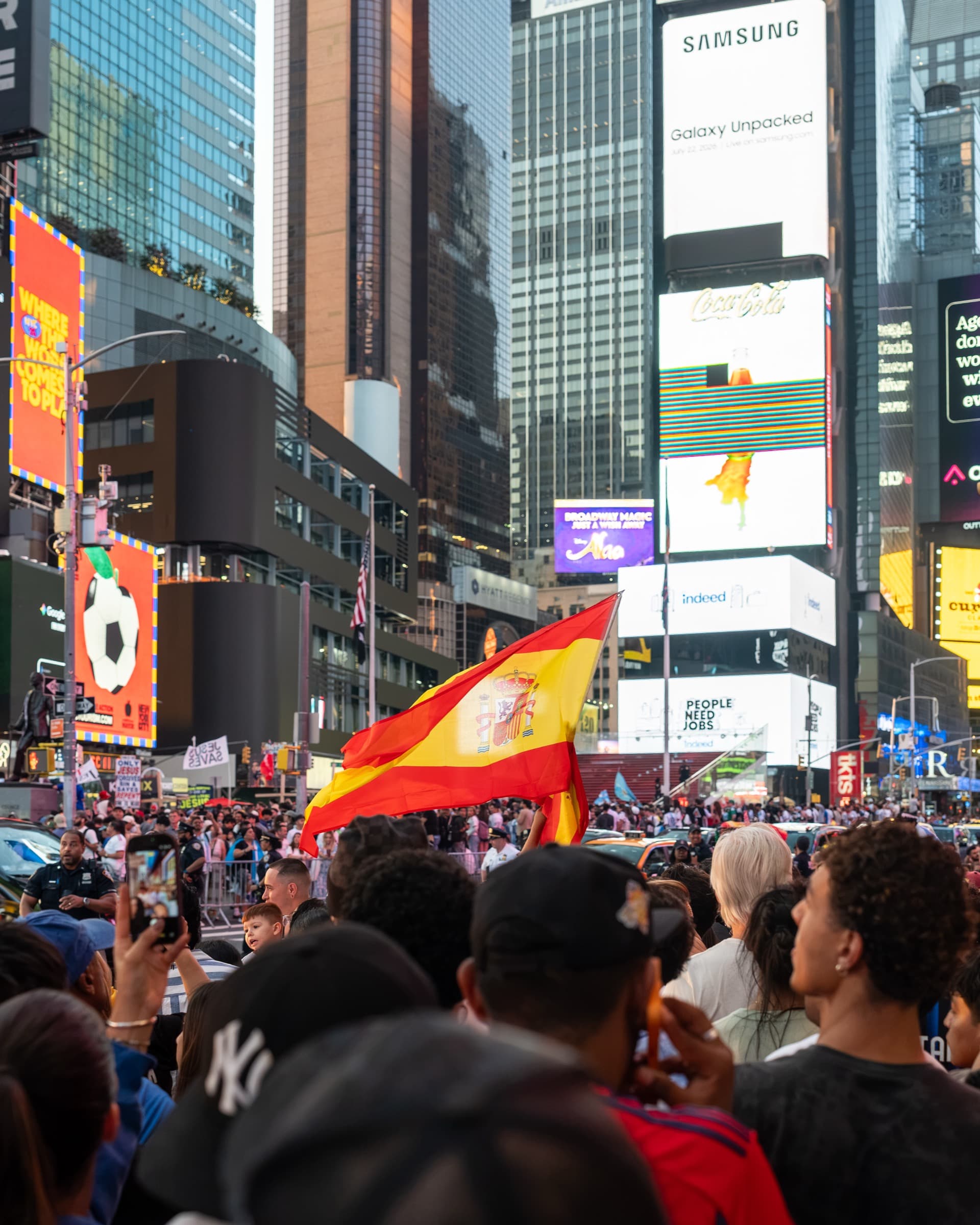 Spain Champions, Times Square · frame 04