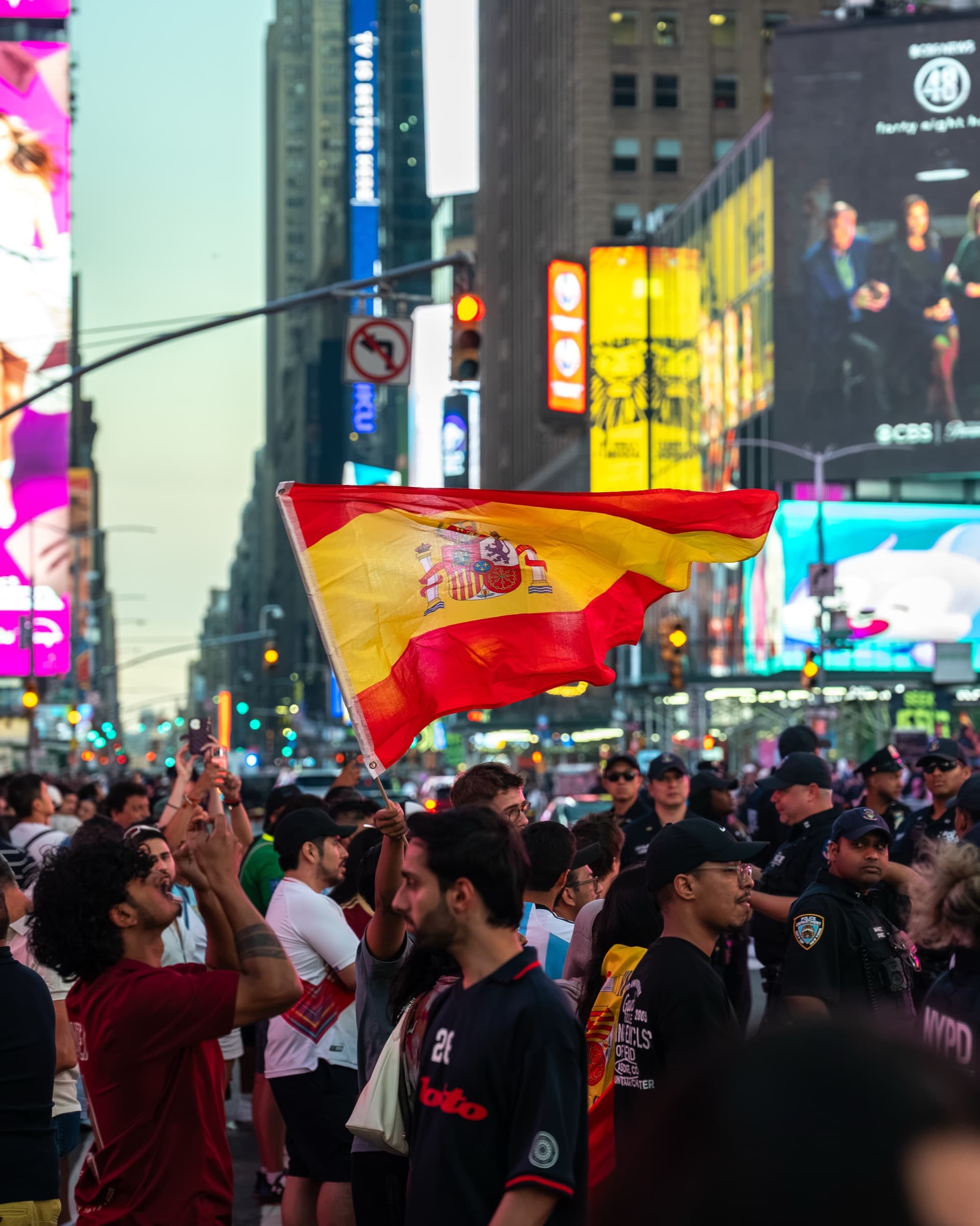 Spain Champions, Times Square · frame 08