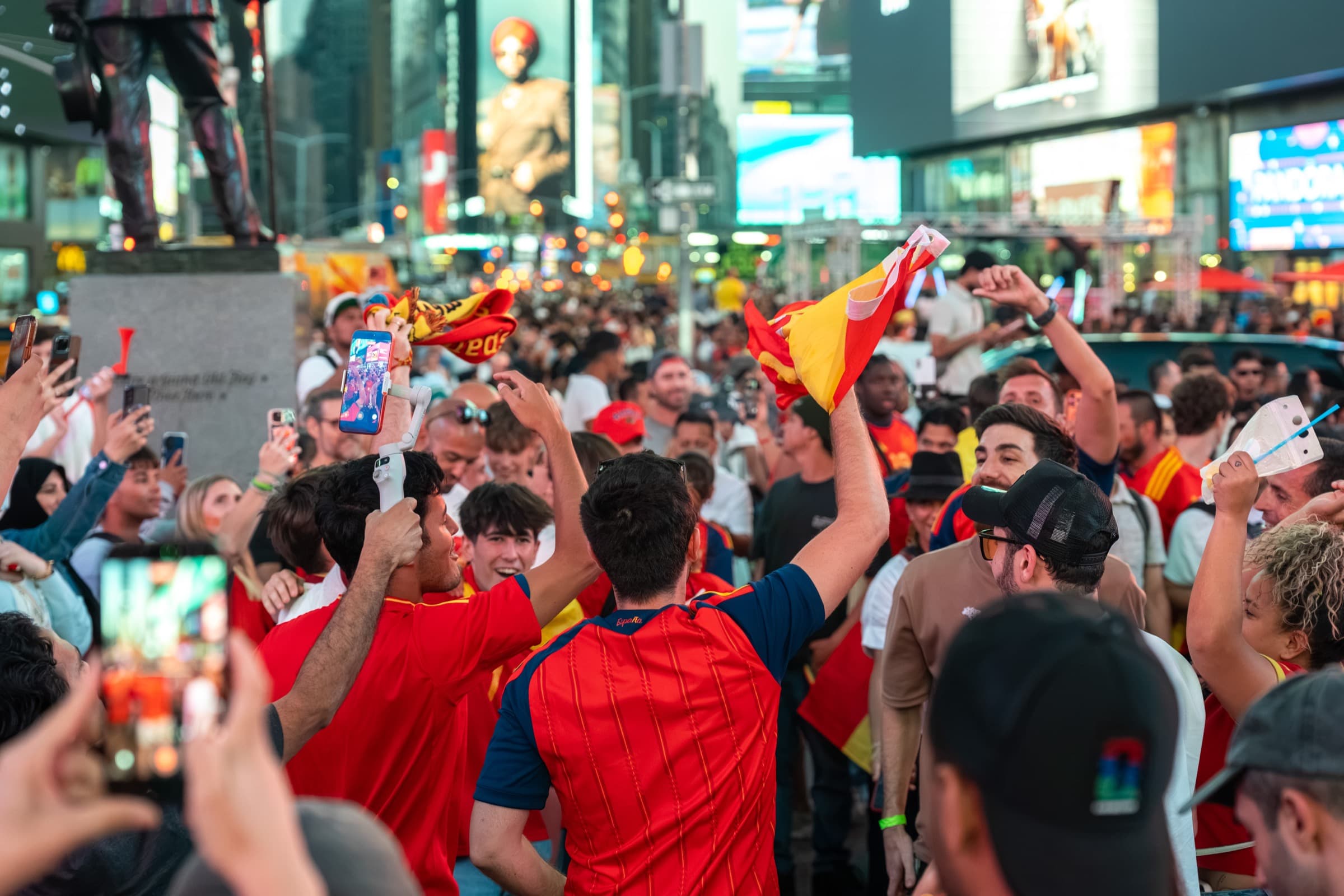 Spain Champions, Times Square · frame 05