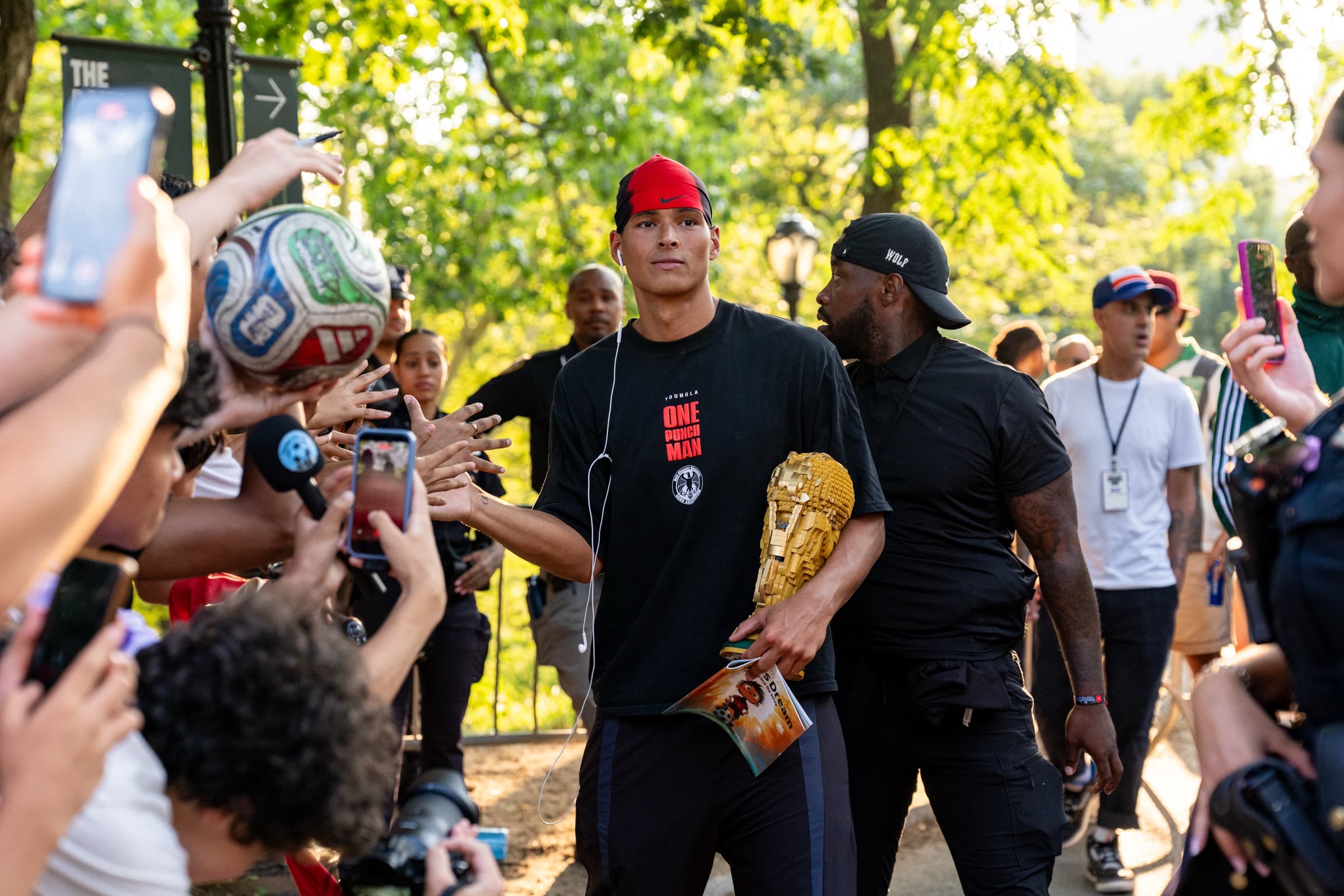YouTube × FIFA Creator Cup, Central Park · frame 12